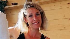 On l'aime" : Claire (L'amour est dans le pré) très émue en évoquant la mort  de son deuxième fils