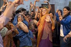Know more about saand ki aankh movie cast, story, release date, reviews, news, teaser, trailer, photos and video gallery on moviekoop. Taapsee Paanu On Saand Ki Aankh Age Controversy Scarcity Of Roles For Women In General Bollywood News India Tv