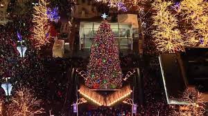 Watch Light Up The Season At The 2018 Detroit Tree Lighting Ceremony