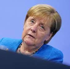 How angela merkel's centrist politics shaped germany and europe. Altersbezuge Das Steht Angela Merkel Nach Ihrer Amtszeit Zu Welt
