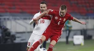 22 yaşındaki macar futbolcu, sağlık kontrolleri için i̇stanbul'a geldi. Fenerbahce Szalai Ile Anlasti Trt Spor Turkiye Nin Guncel Spor Haber Kaynagi