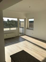 Die immobilie befindet sich in dortmund, im ortsteil wickede. 3 Zimmer Wohnung Zu Vermieten Langschedestrasse 32 44319 Dortmund Wickede Dortmund Mapio Net