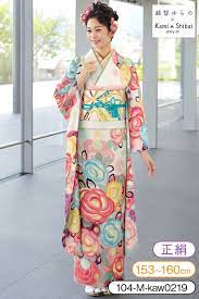 振袖レンタル 振袖mサイズ ブランド 越智ゆらの kami shibai 幻想夢薔薇 白 着物レンタル 和楽庵 振袖 着物 振袖 レンタル