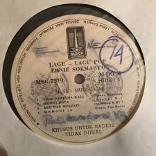 Hasil pencarian anda untuk download lagu yang pertama kali mp3. Ernie Soemarto Lp Same Indonesia Funk Mp3 Listen