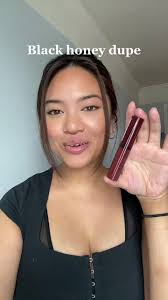 #stitch with @thebeautyradar trying another #blackhoneydupe from  @nyxcosmetics #nyxcosmetics butter gloss in rocky road@Stefanie