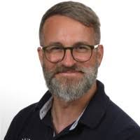 200+ "Tomaschek" profiles