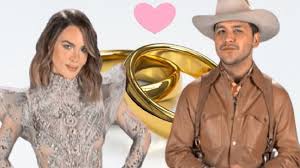 Según informó un programa de espectáculos a nivel nacional, el intérprete mexicano le dio el anillo. Christian Nodal Anuncia La Fecha De Su Boda Con Belinda Gluc Mx