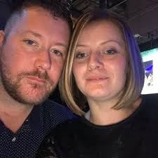 Looking for a builder/DIY'er to finish a media wall please 🙏 hopefully  before Christmas 👀