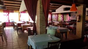 Tequila, jalisco visita cuando menos dos fábricas de tequila con todo y degustación, cabalga entre los campos de tequila y hospédate dentro de barricas en el hotel. Restaurante Las Truchas Nuevalos Restaurant Reviews Photos Phone Number Tripadvisor