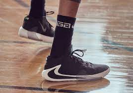 Giannis Antetokounmpo Nike Shoes Zoom Freak 1 Release Date Sneakernews Com