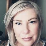 Kerry Thelwell's Instagram, Twitter & Facebook