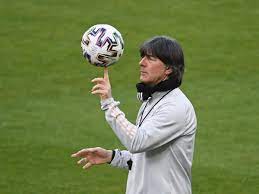 Das gilt überraschend auch für kevin volland und christian. Em 2021 Wann Gibt Jogi Low Heute Den Dfb Kader Bekannt Das Ist Der Aktuelle Stand Fussball