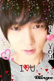 Yesung muere por una latina