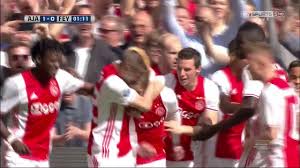 Lasse schone ajax amsterdam wallpaper. Gif Video Lasse Schone Goal Vs Feyenoord 2017 Schone 1st Minute Long Range Free Kick For Ajax Soccer Blog Football News Reviews Quizzes