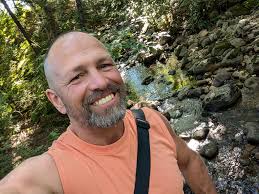 Where is Walter Draycott located in North Vancouver?