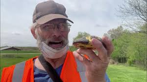 Watch now: John Rucker hunts turtles with his dogs