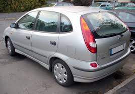Następca nissan tiida nissan note (dla wersji almera tino) dane techniczne segment: File Nissan Almera Tino Heck Jpg Wikimedia Commons