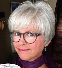 Whether you're on the fence and need some insight about the latest short haircuts or want to take your short hair from dull to. Short Hairstyles For Women Over 50 25 Short Haircuts For Older Women