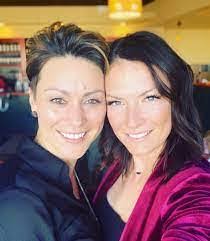 Sandra Hufford's Instagram, Twitter & Facebook