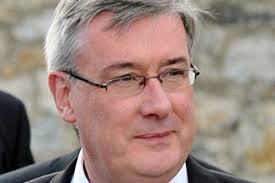 McLoughlin paid $587k as head of American Ireland Fund