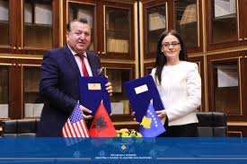 0 lips& de talent desavarsita. Conversation With Vatra President Elmi Berisha Dielli The Sun