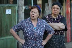 Filmările pentru comedia las fierbinți sunt în desfășurare în acest moment, iar în 2021 serialul împlinește 10 ani. Unde LucreazÄ SoÅ£ia Lui Firicel Din Las FierbinÅ£i E De Nerecunoscut La Serviciu