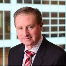 I couldn't resist this bar in Paris. The name may be a paradox to some but… 