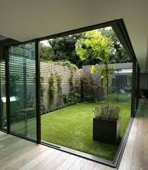 House with courtyard in the middle in australian outback. Pin By Kirstin Dela Cruz On Arquitetura Courtyard Design Courtyard House House Design