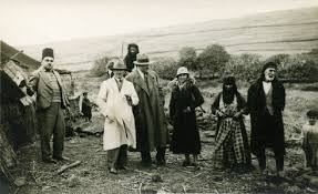 Image of Miracle of the Sun, Fatima, 13th October 1917 (b/w photo ...