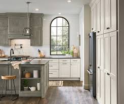 Kitchen cabinet hardware for all kitchen cabinet design: Diamond At Lowes Finishes Thicket On Rustic Alder