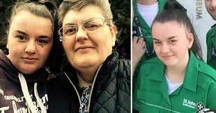 Dotter faller ihop och dör på julafton