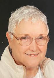 A memorial mass for Patricia Dolores Davis, 91, of Mountain Home, Arkansas,  formerly of Gainesville, will be held at 1 p.m. Saturday, March 13, 2021,  at St. Peter the Fisherman Catholic Church