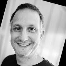 Dan Knickerbocker's Instagram, Twitter & Facebook