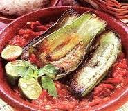 2 buah terong ungu ukuran sedang 2 siung bawang merah 2 siung bawang. Terong Penyet Lamongan