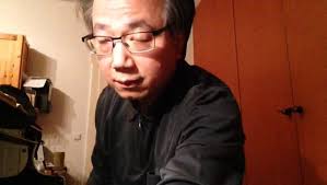 好久不見，大家好嗎？, 艱困的時刻，在此以琴聲向久違的朋友們問候，並祝平安。, 期待夜盡天明的那一刻。