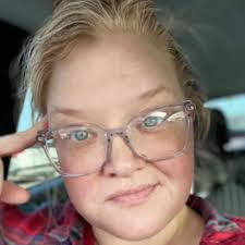 Vietnam by Chinook: A CH-47 Crew Chief During the Tet Offensive:  Amazon.co.uk: Edward Corlew (author): 9781476684178: Books