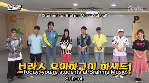 Running man is a series that is currently running and has 1 seasons. Hyun Bin Running Man Episode Korean Idol