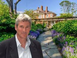 Richard Gere S Hamptons Manor Asks An Ambitious 65m Celebrity Mansions Celebrity Real Estate Celebrity Houses