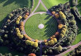 Maze Aerial Aa13415b Jpg Labyrinth Garden Labyrinth Maze Garden Design
