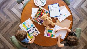 Genutzt werden soll der bonus für die kinder und jugendlichen aber auch für familienaktivitäten, grundsätzlich steht er aber zur freien verfügung. 300 Euro Kinderbonus Wann Gezahlt Wird Und Wer Profitiert Rbb24