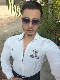 Nunca es tarde para volver a iniciar lo que un día te cambio la vida 😍🖤