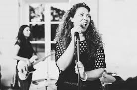 Le service de l'etat civil de montpellier ne réserve pas de date à l'avance. Orange Trio Music Le Groupe De Musique Pour Animer Vos Mariages Et Receptions Avignon 84000 Spectable