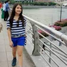 Prilly latuconsina (born 15 october 1996) is an indonesian actress, host, and singer. Prilly Latuconsina Prillylatucon Twitter