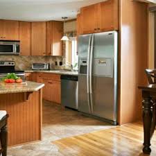 Wolf Dartmouth Honey Kitchen Cabinets Factory Direct Price Kitchen Remodel Small Kitchen Remodel Kitchen Cabinet Design