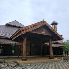 Betalingen aan ons kunnen de volgorde van de weergegeven prijzen beïnvloeden. Photos At Masjid Ar Rahman Kg Pulau Gajah 2 Tips From 139 Visitors