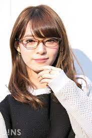 jins snap 女性用メガネ メガネ女子 カラフルな服