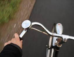 Vom Fahrrad In Den Hafen So Hart Werden Alko Radler In Salzburg Gestraft Salzburg24