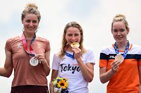 De olympische zomerspelen in tokio vinden plaats van 23 juli tot en met 8 augustus. Waarom Bijten Atleten In Hun Gouden Medaille Gazet Van Antwerpen Mobile