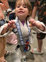 nikki Wilcox (@high.brid)