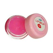 Kamu bisa memakainya kapan saja dibutuhkan. Jual Vica Beauty Lip Balm Pelembab Bibir Terbaru Juni 2021 Blibli